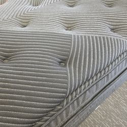 Beautyrest Black Mattresses 60% Off!!!!!