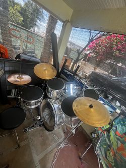 Drum and bajoquinto