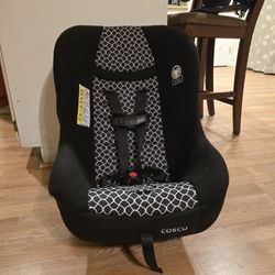 Cosco 2-in-1 Convertible Car Seat 