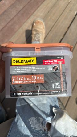 Deckmate Red 2-1/2" 10lb of Screws
