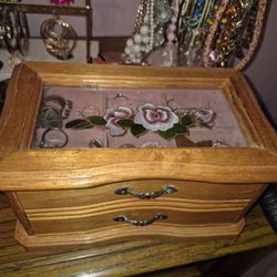 Vintage wood jewelry box