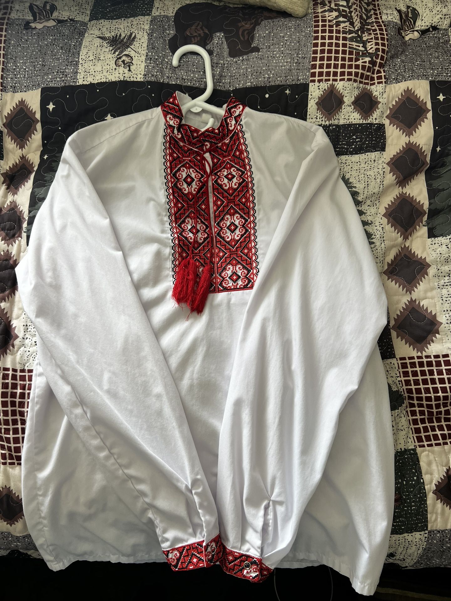 Ukrainian Shirt (Vyshyvanka)