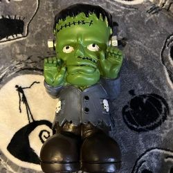 Frankenstein Statue