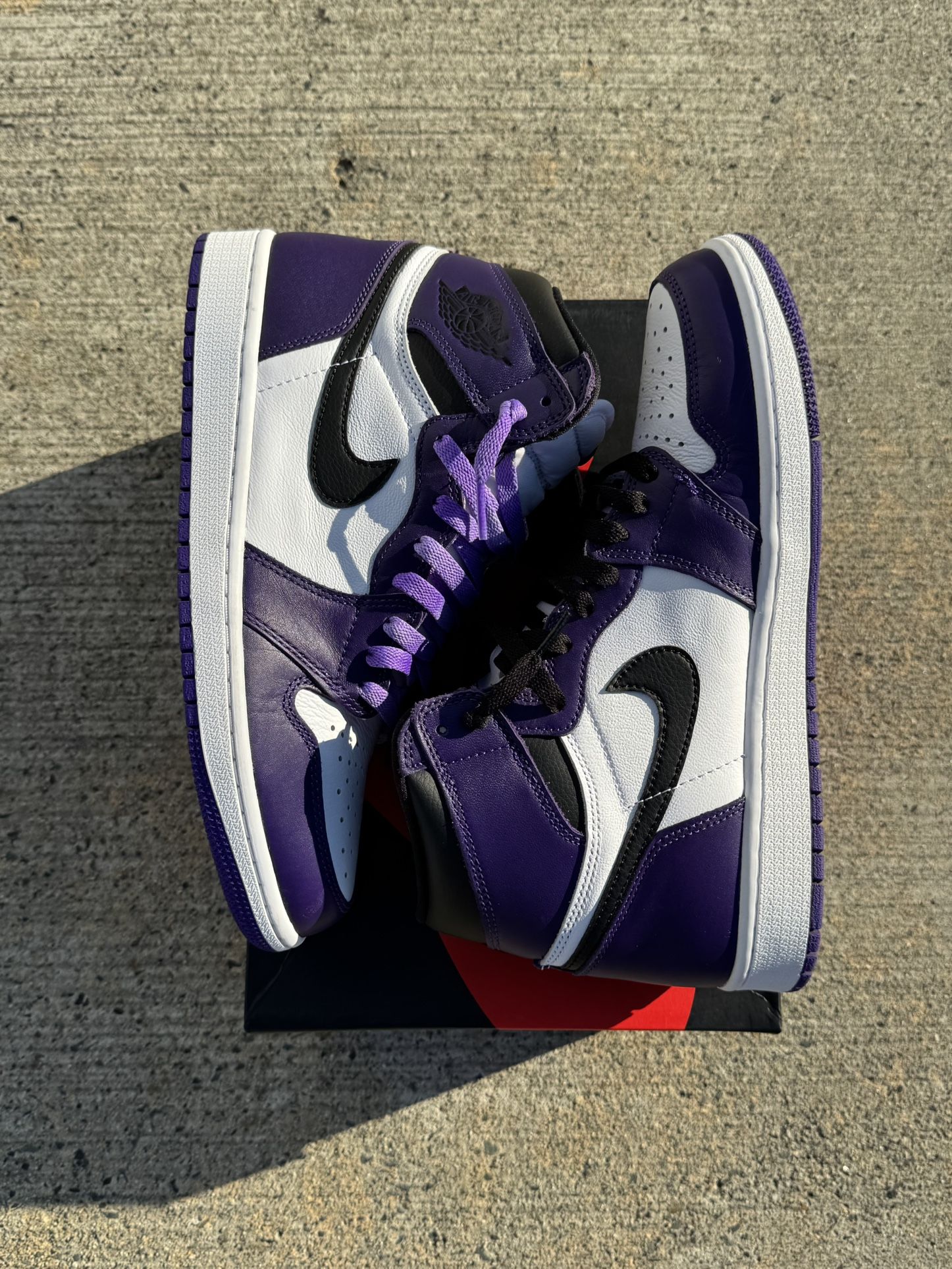 Jordan 1 Court Purple