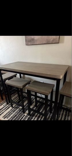 High top table and 4 stools
