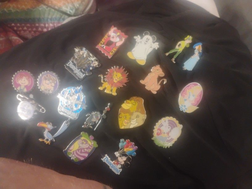 18 Pin Set Disney Variety
