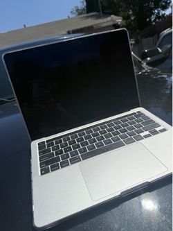 2022 Macbook Pro 13”