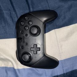 Nintendo Switch Pro Controller 