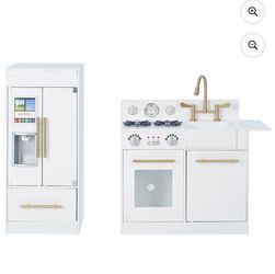 Kids Wooden Play Kitchen Set – Teamson Little Chef Charlotte, Toddler Kitchen Playset with Sink, Stove, Fridge & Accessories, White/Gold, Ages 1–7