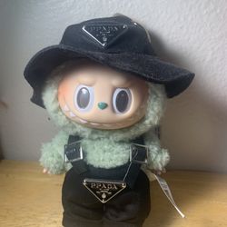 Labubu (with Clothes) 