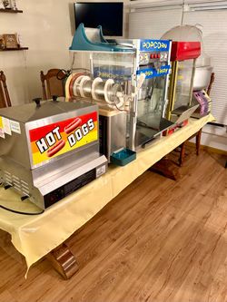 Concession Machine Set – Hot Dog, Popcorn, Snow Cone