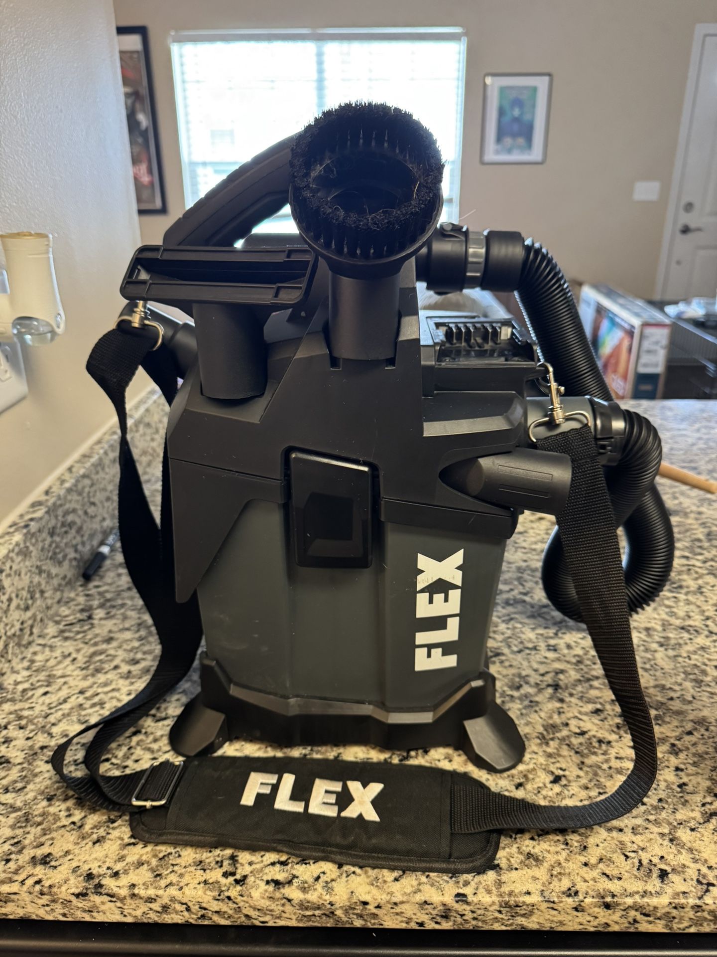 Flex 24V Vacuum Tool Only