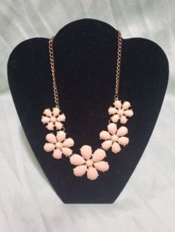 Flower Bib Necklace