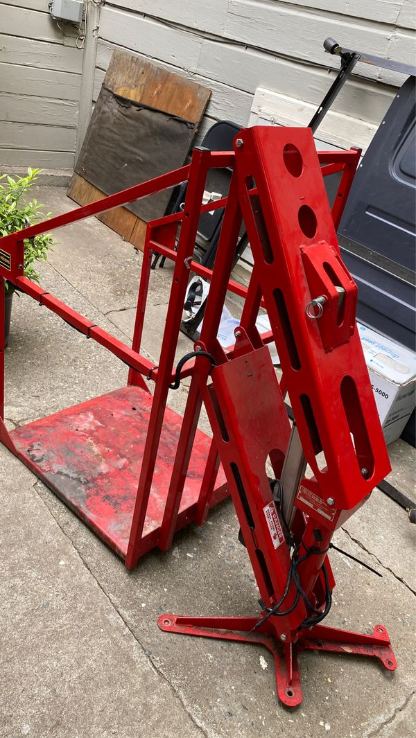 Sprinter Van electric hydraulic lift for Sale in West 