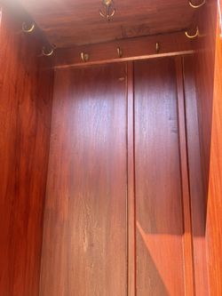 Armoire