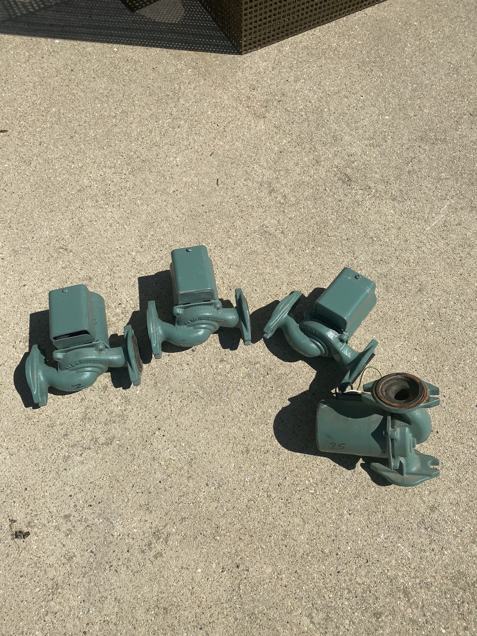 Recirculate pump