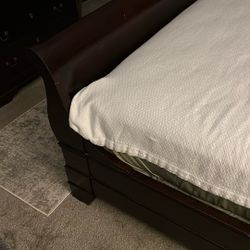 Robert Bergelin Slay Bed