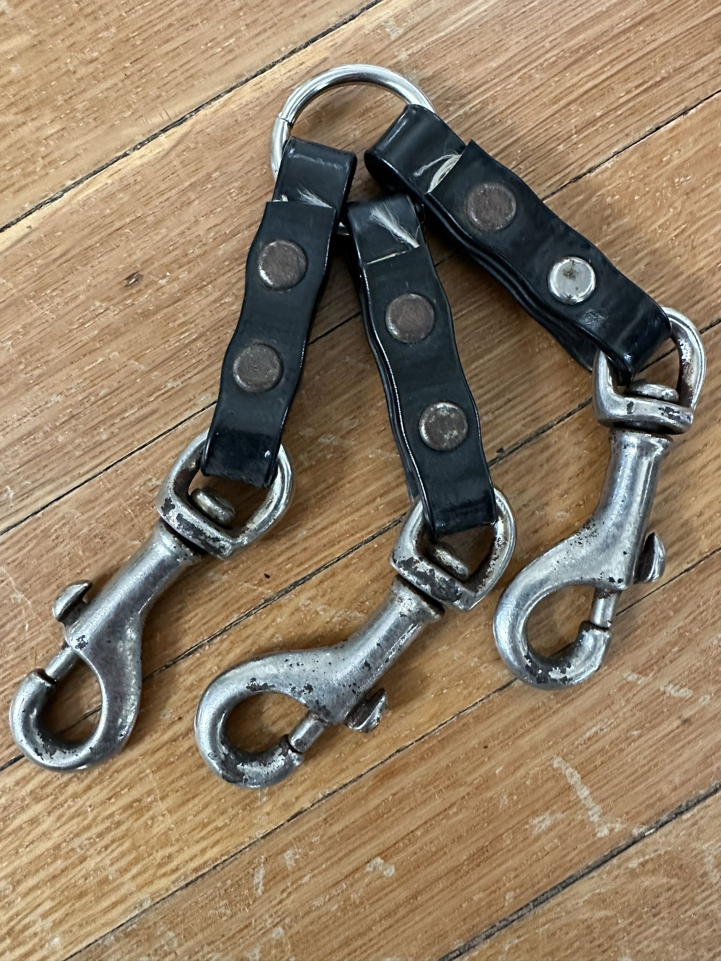 3 Dog Coupler