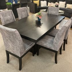 7 Pcs Dining Room Set