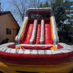 Resbaladilla De Agua Disponible 