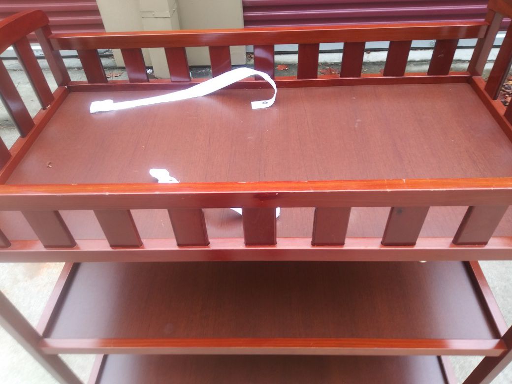 3 Layers Changing table