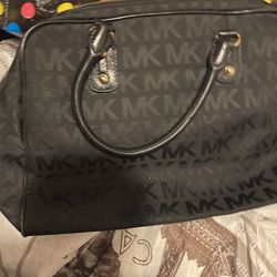 USED MICHEAL KORS PURSE 