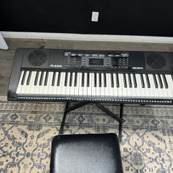 Alesis Melody61