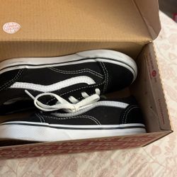 Toddler Vans 10c