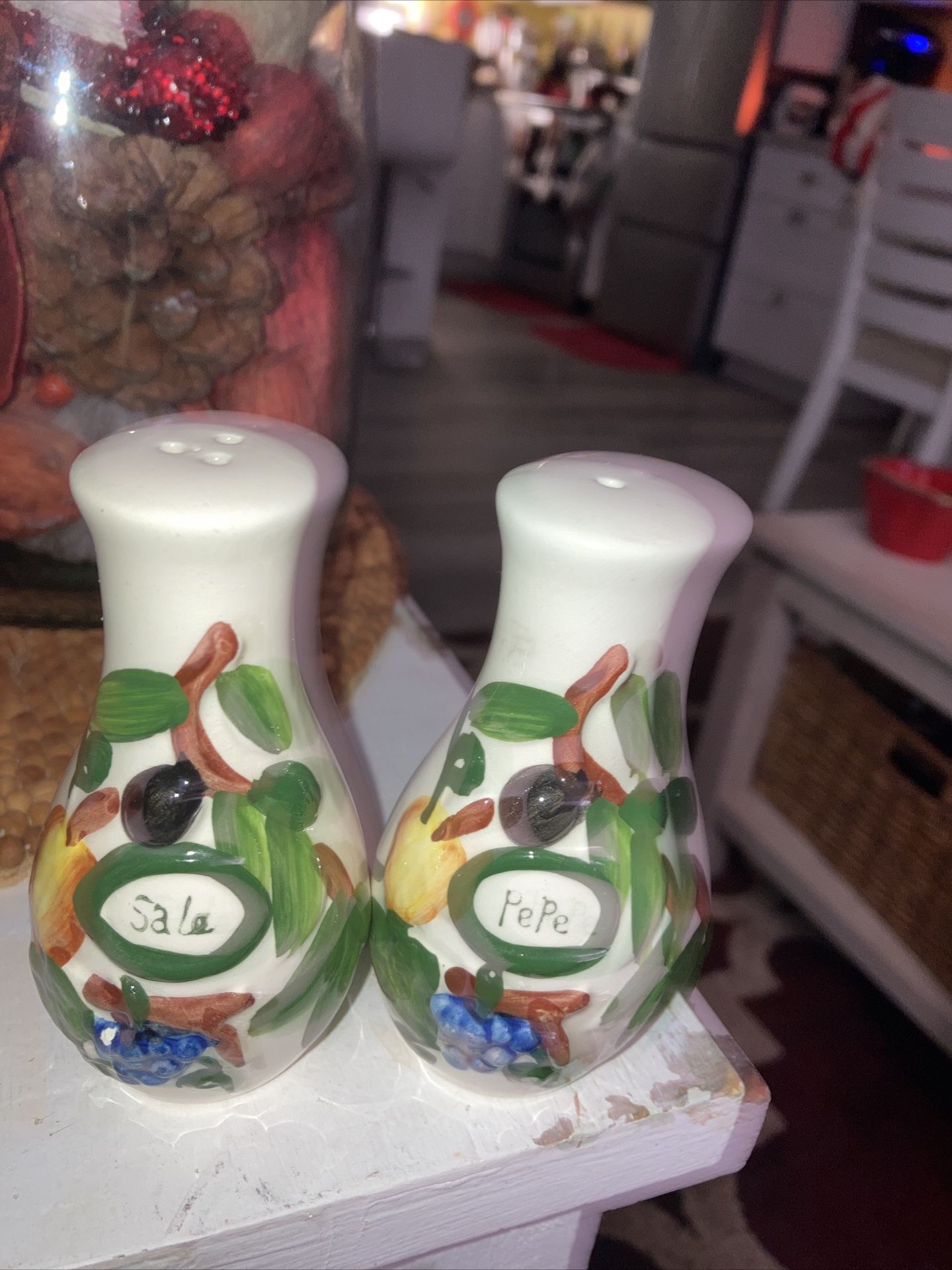Vintage Italian Sale and Pepe Shakers