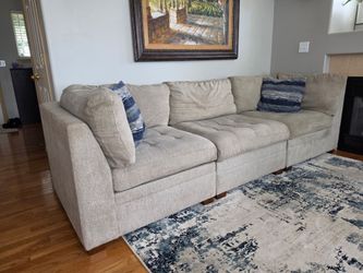Sectional Couch. Modern sofa
