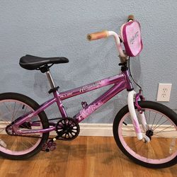 18"  Genesis Hollywood Girls freestyle BMX Bike  