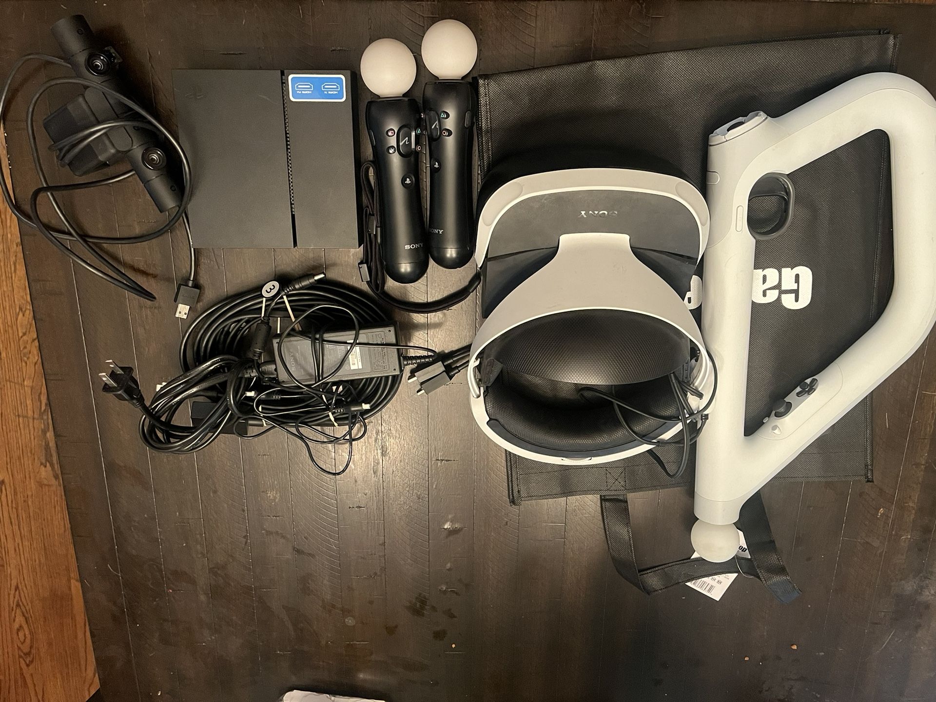 PSVR1 Complete w/ Gun Controller