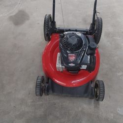 21" push mower runs good ready to cut 