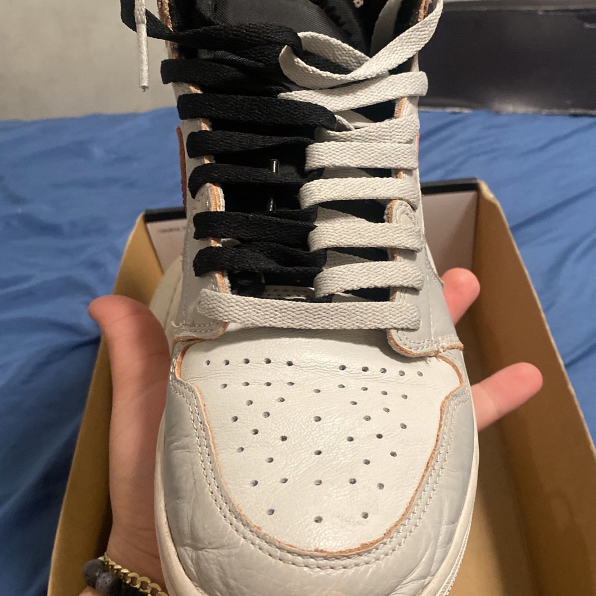 Nyc To Paris Jordan (Crease On The Left Shoe)