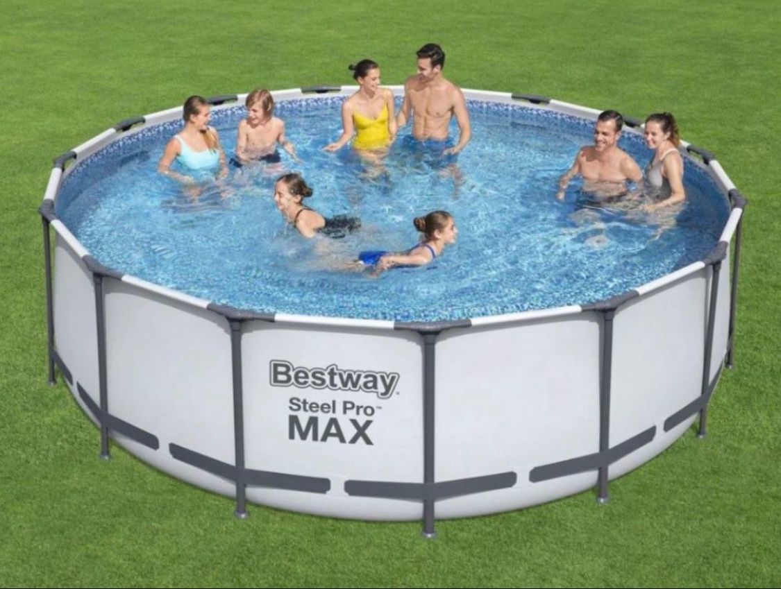 POOL Bestway® Steel Pro MAX™ Above Ground Pool offers an ultra durable option at a great price. The corrosion-resistant steel frame is equipped with o