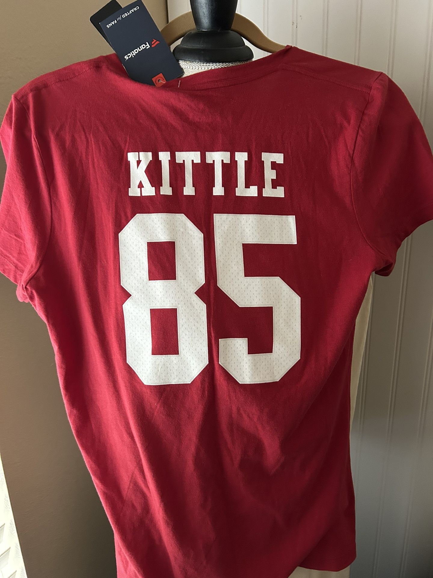 “49ers Kittle” Women’s Sz Small or teen Xl