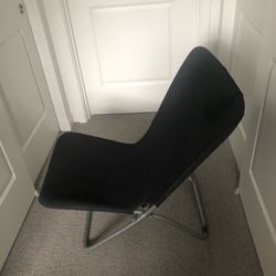 folding chair with removable cover