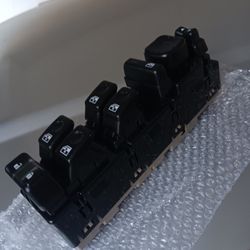 Tahoe Yukon Suburban Window Switch 