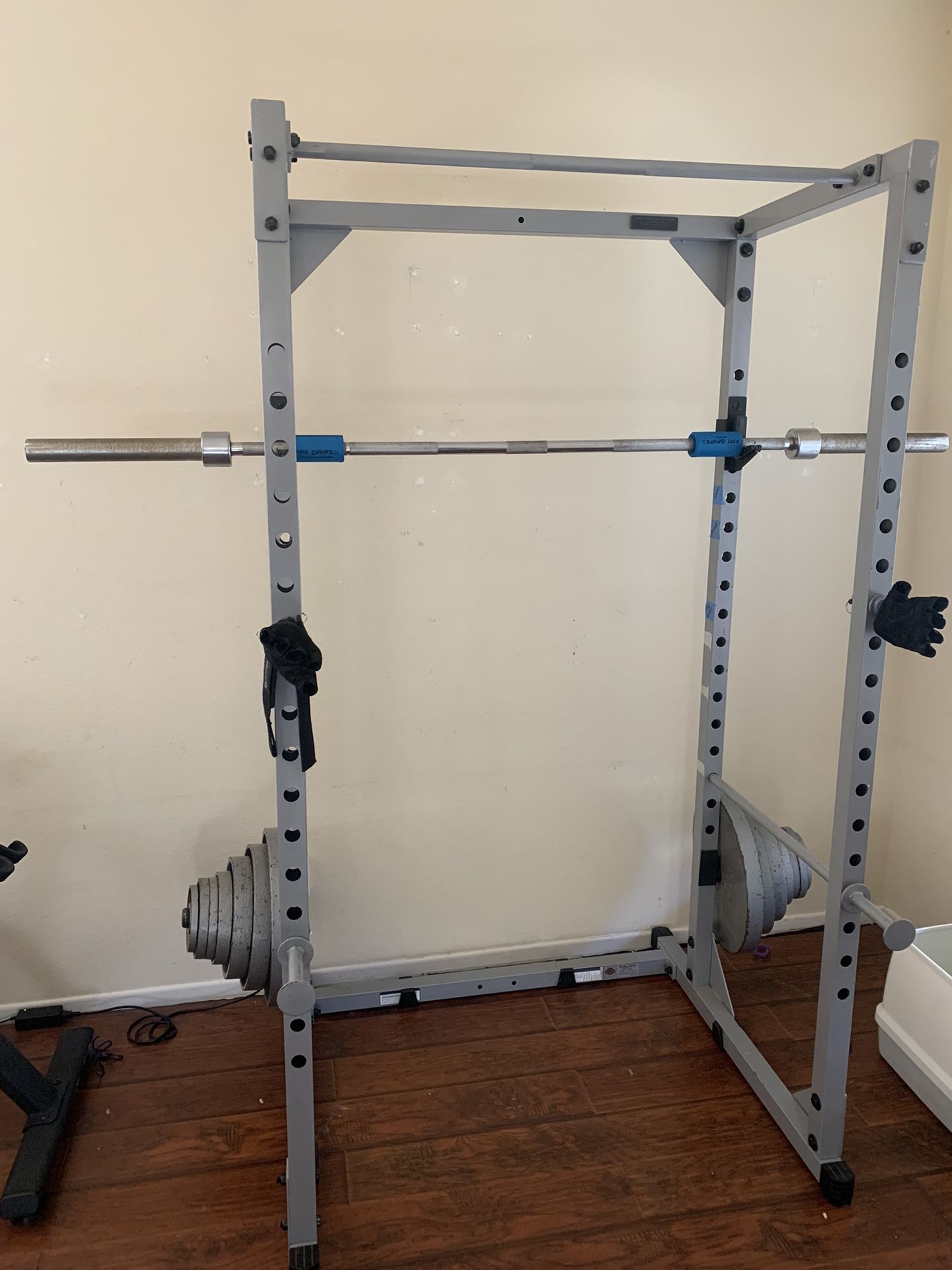 Squat Rack With Weights 