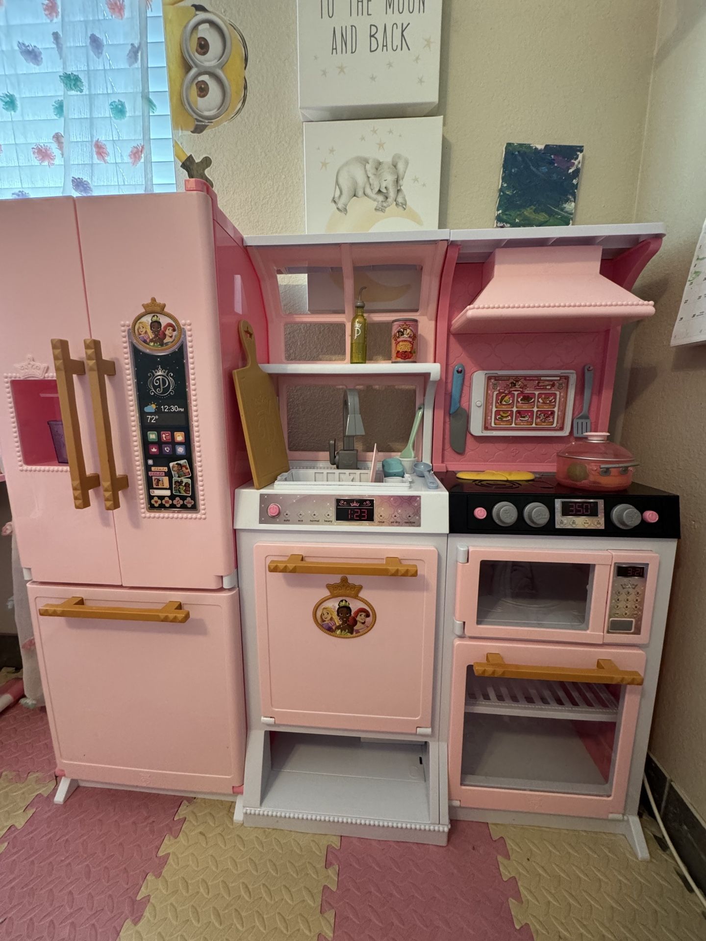 Kids Kitchen