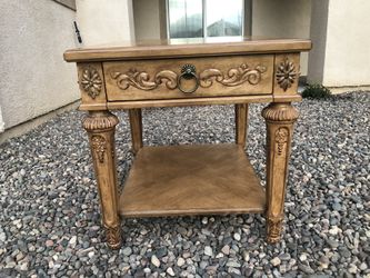 End table