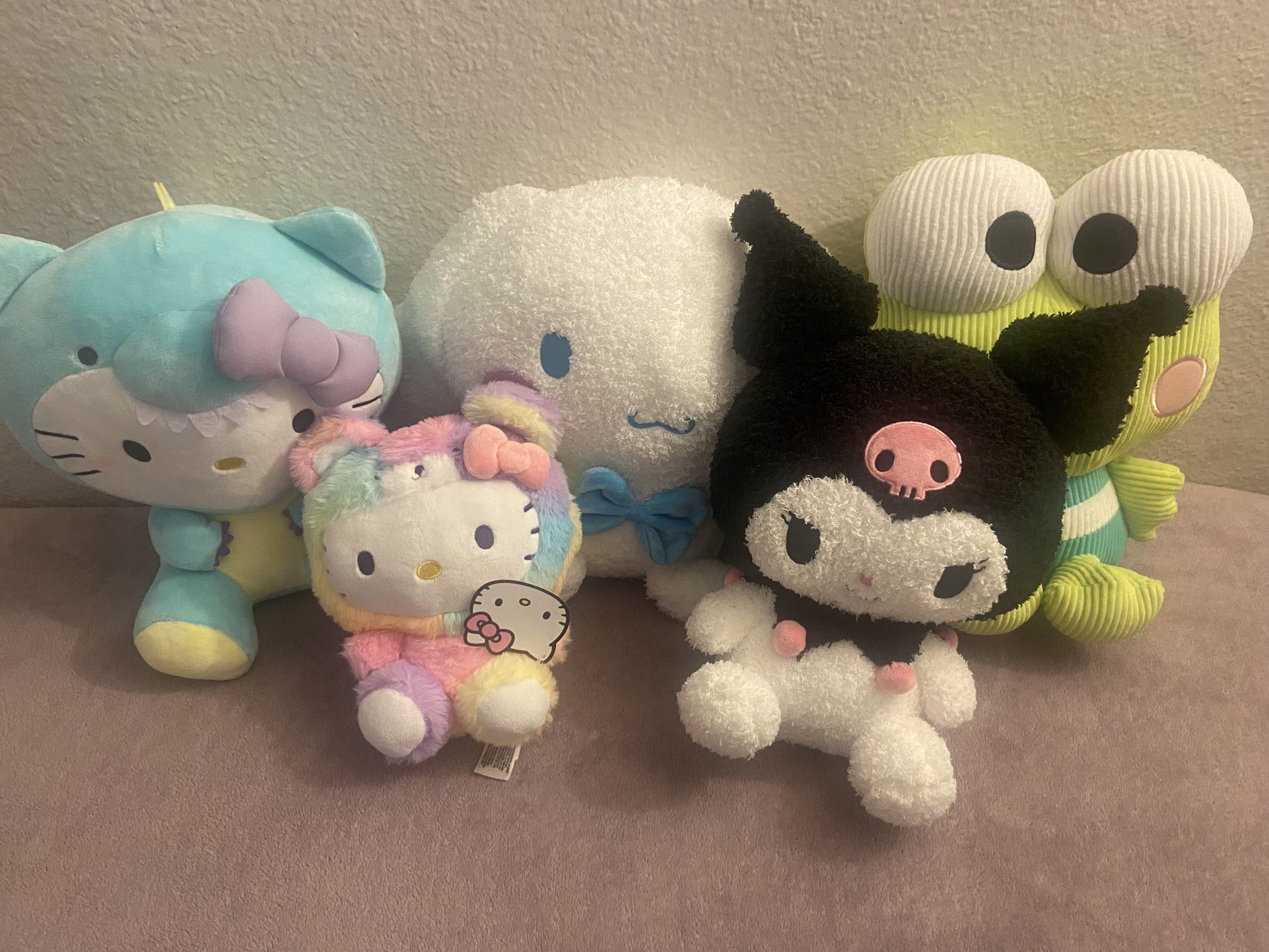 Sanrio plushie’s