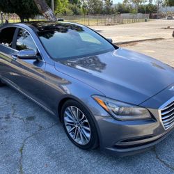 2015 Génesis 3.8 Sedan 