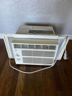 Perfect Aire 5000 BTU Window AC Unit