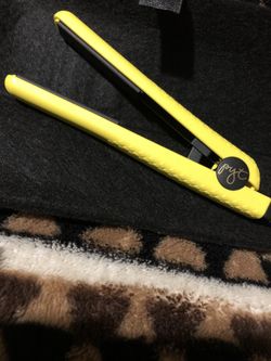 PYT Mini Hair Straightener