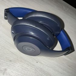 Beats Studio Pro 
