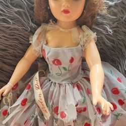 Miss Revlon By IDEAL