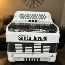 Accordion Santa Teresa Tono (FA) Nuevecito 