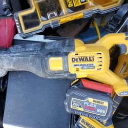 Dewalt Brushless 60V Max Reciprocate Saw With 60V Battery