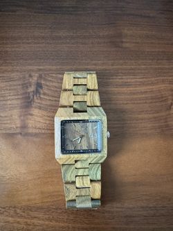 Earth Olive Wood Watch (Beautiful Grain)